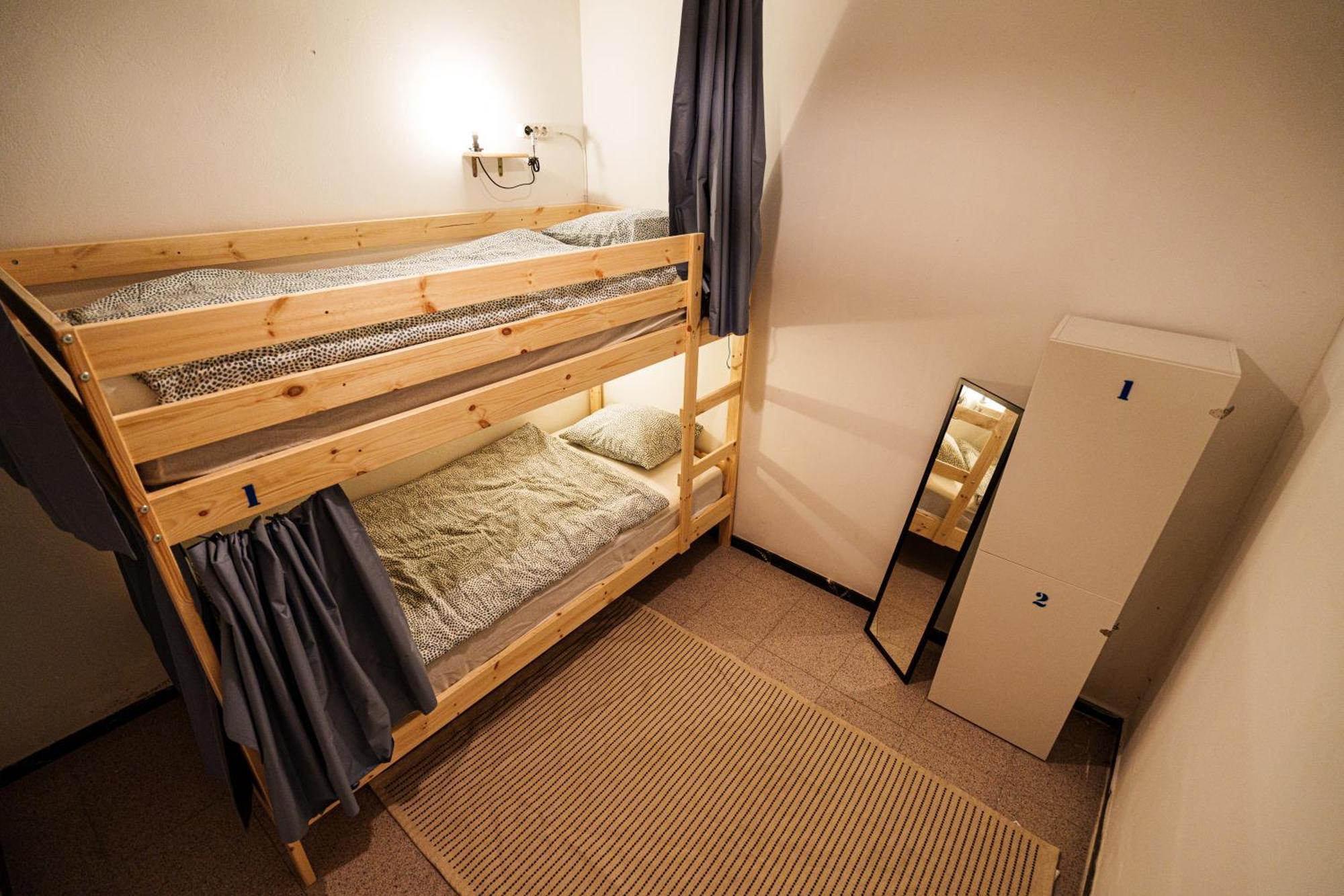 Dona Rose Surf Hostel Las Palmas de Gran Canaria Bilik gambar