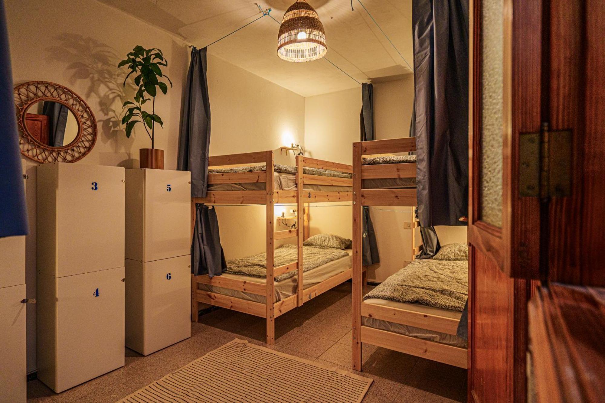 Dona Rose Surf Hostel Las Palmas de Gran Canaria Luaran gambar