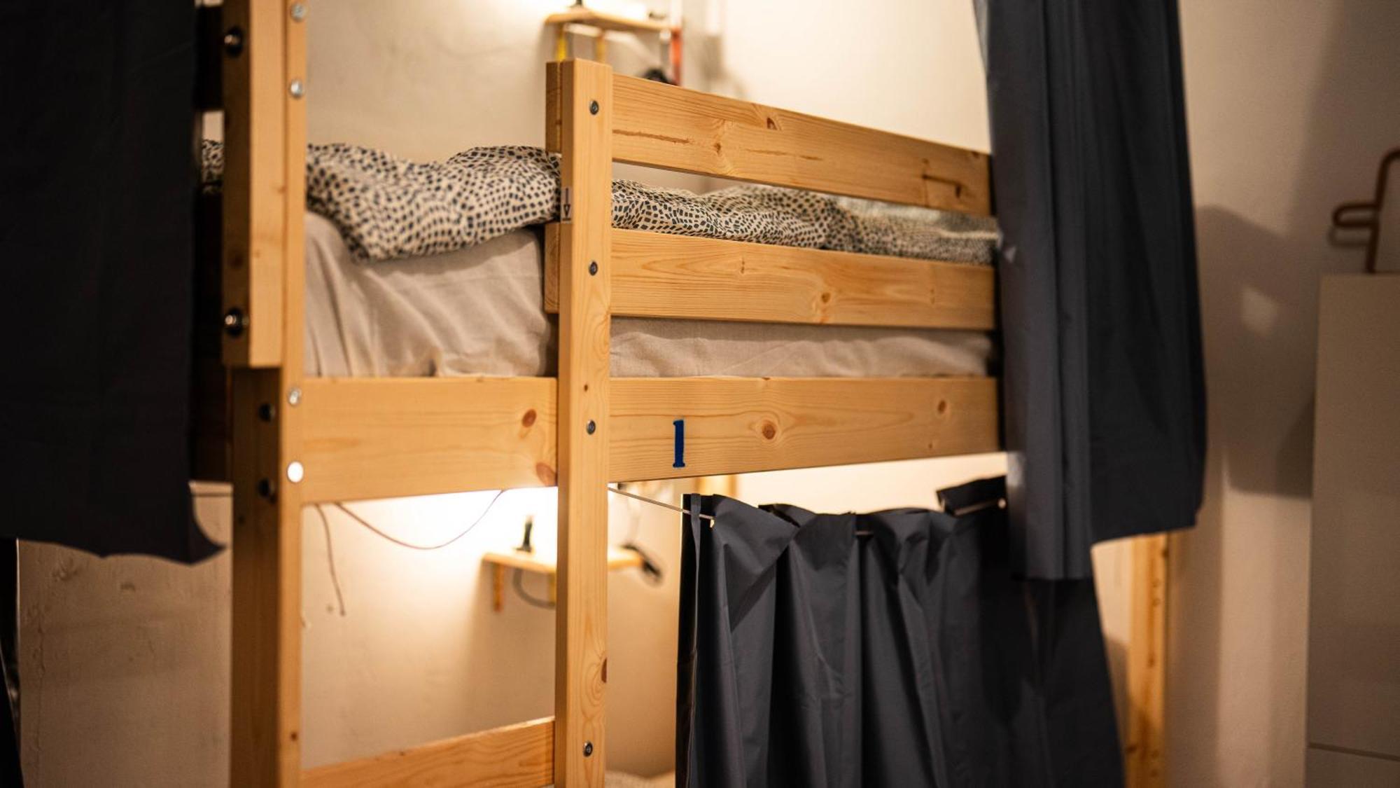 Dona Rose Surf Hostel Las Palmas de Gran Canaria Bilik gambar